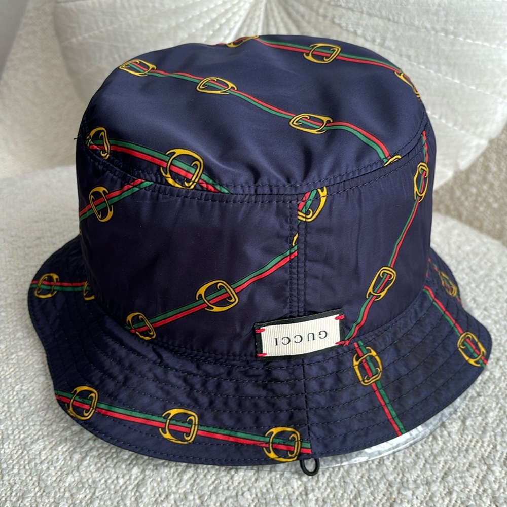 Gucci bucket hat